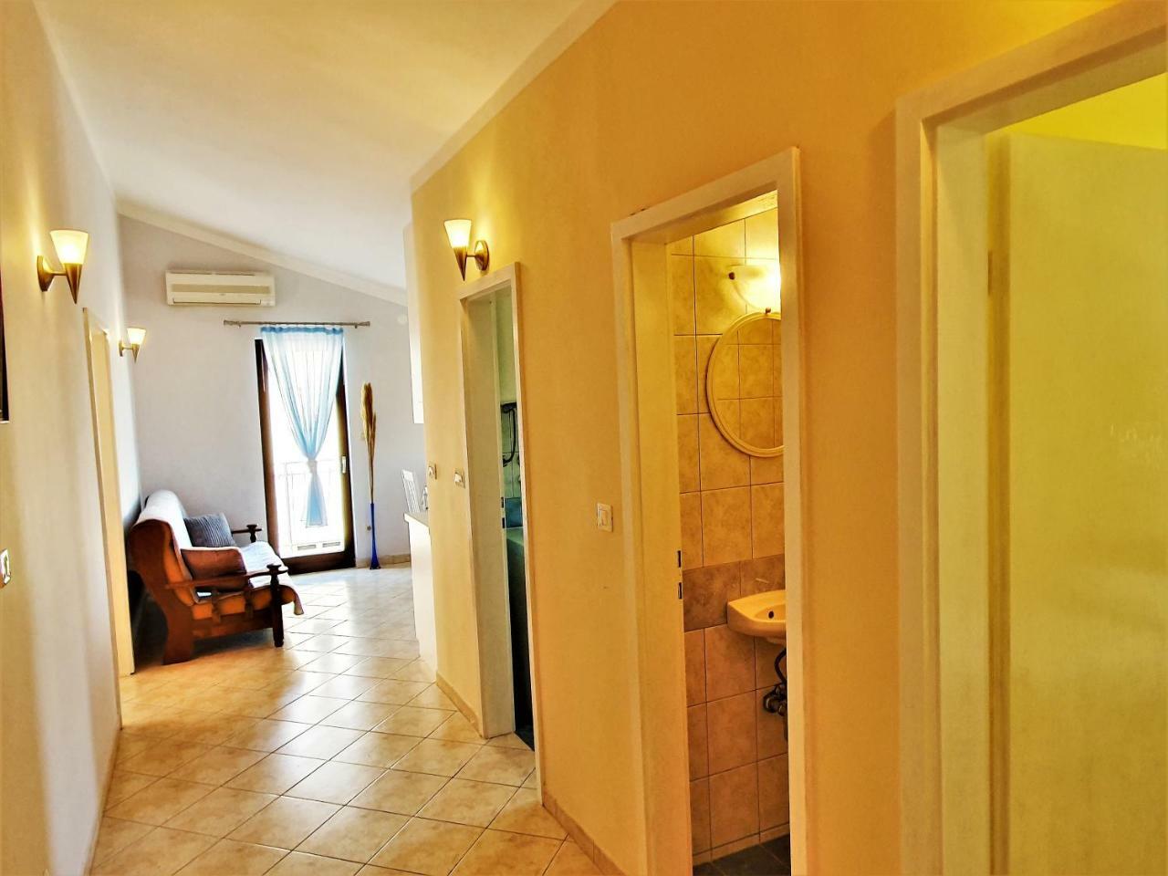 Click In Stobrec Next To Apartman Split